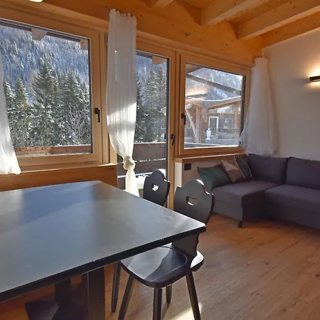 Attic Miralago Mhd Madonna di Campiglio